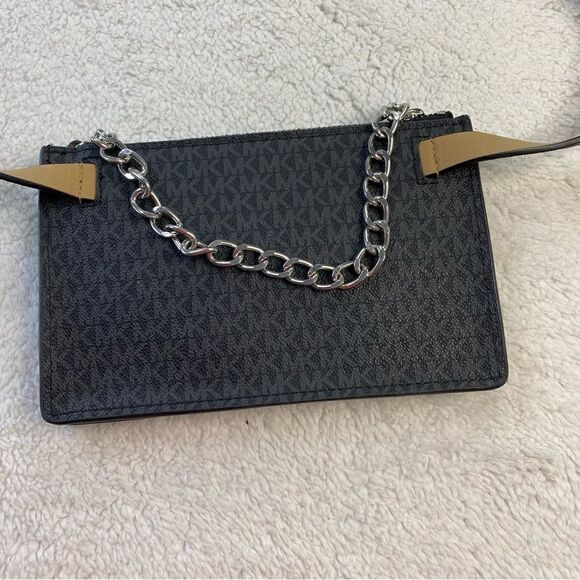 MICHAEL KORS SIGNATURE LOGO BELT BAG WITH CHAIN PULL NWT - Picture 2 of 10